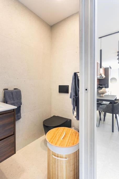 Boutique By Holi *